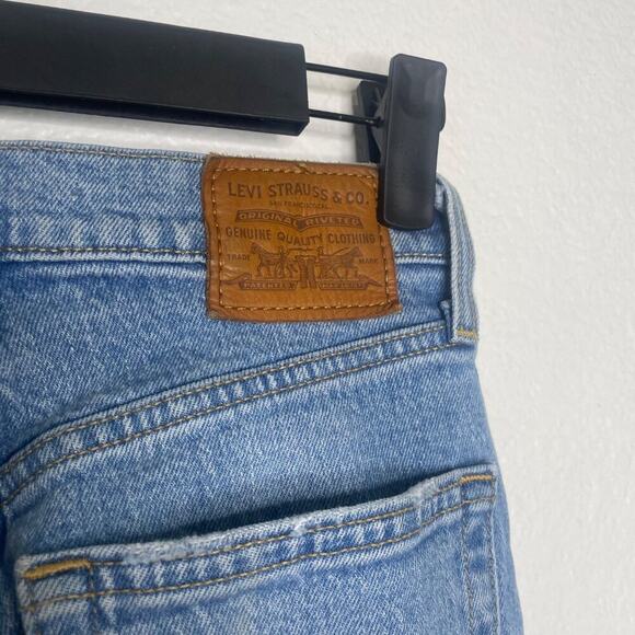 Levi's Womens Jeans Size 25 Ribcage Straight Leg Denim Blue Light Wash Casual - Picture 16 of 16